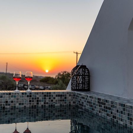 Theophrasti Suites Foinikiá المظهر الخارجي الصورة