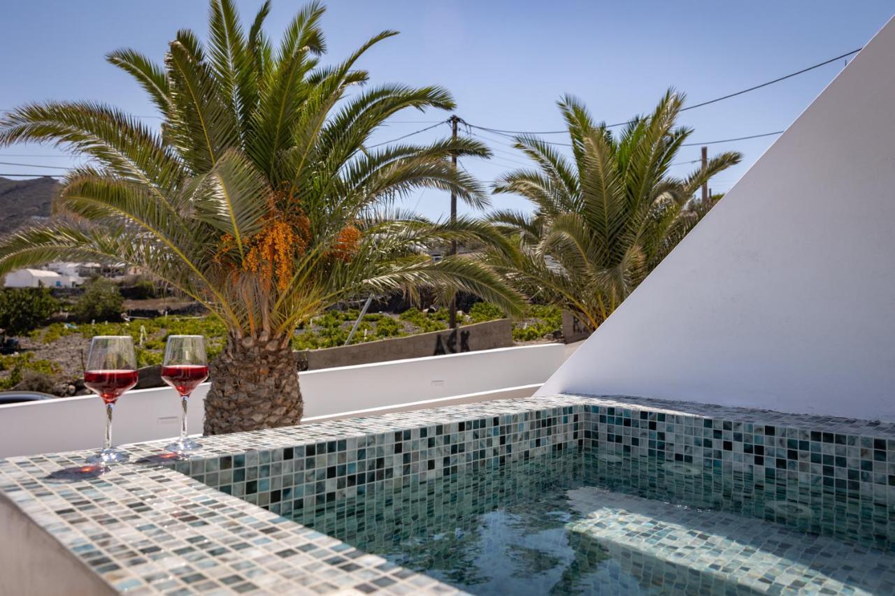 Theophrasti Suites Foinikiá المظهر الخارجي الصورة