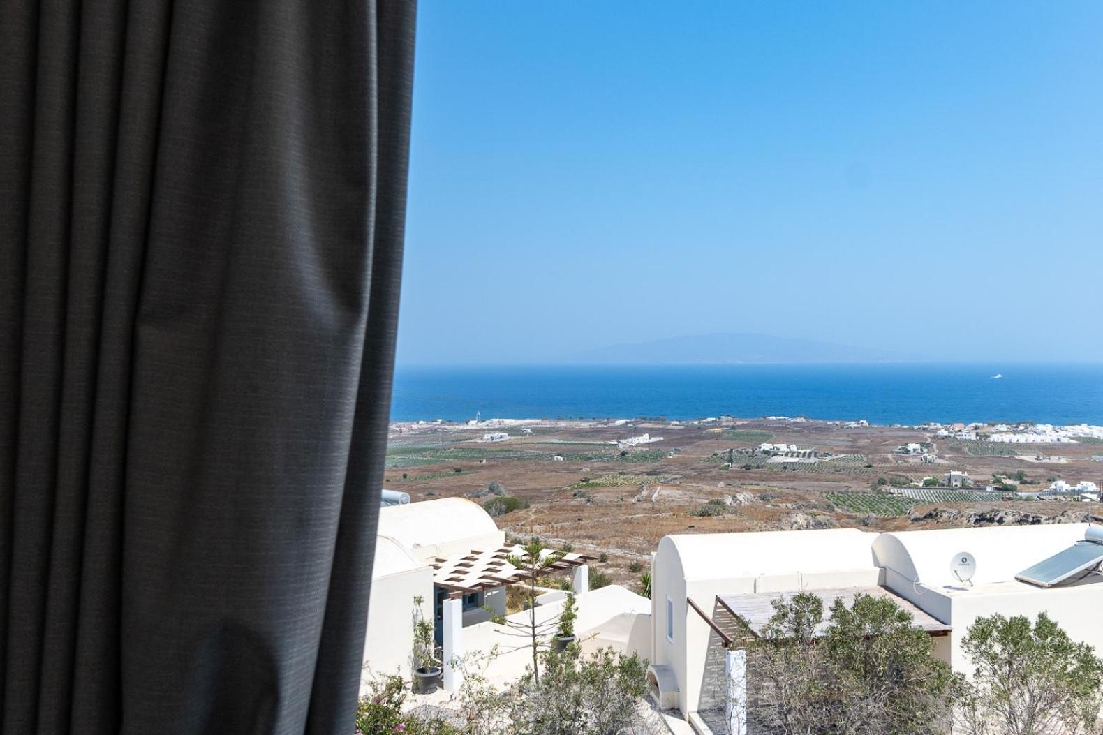 Theophrasti Suites Foinikiá الغرفة الصورة