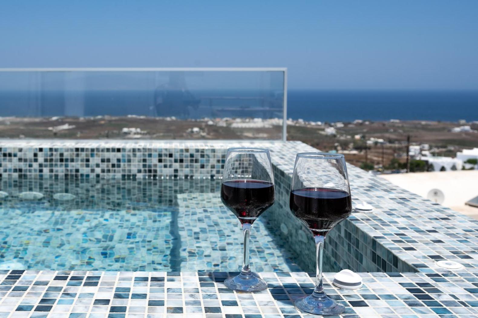 Theophrasti Suites Foinikiá المظهر الخارجي الصورة
